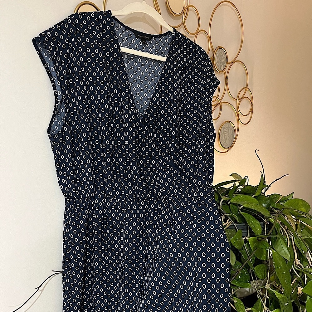Banana Republic Navy, beige and White Geometric Midi Dress